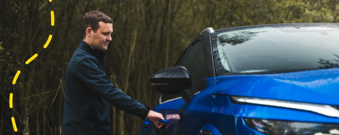 Man opening Nissan Qashqai door