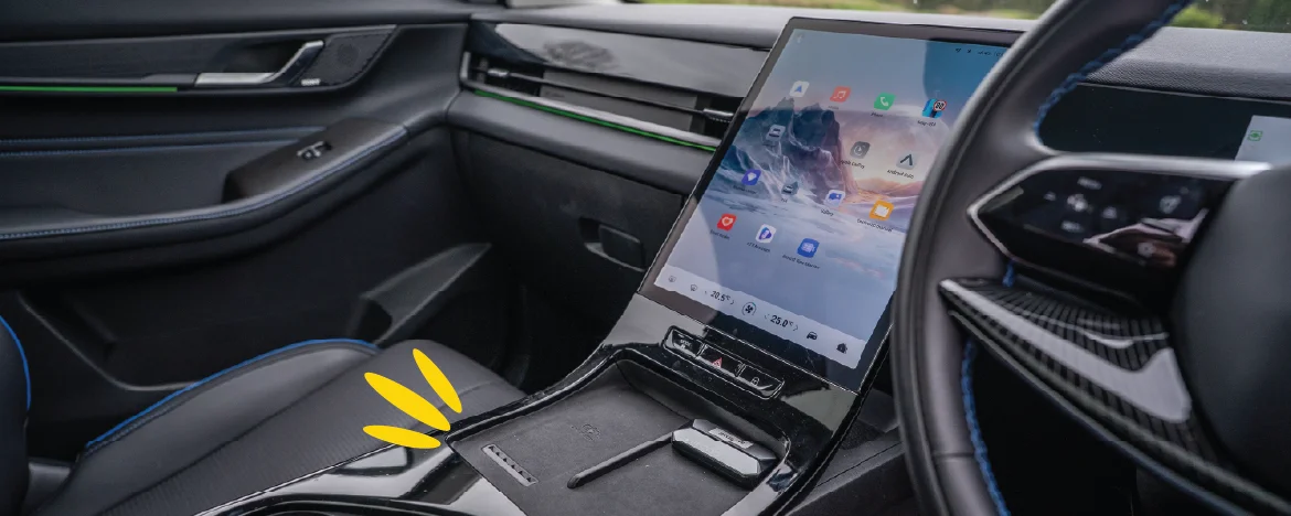 JAECOO E5 tech interior