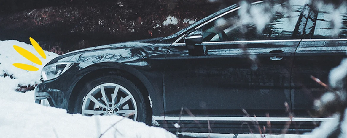 car driving in snow
