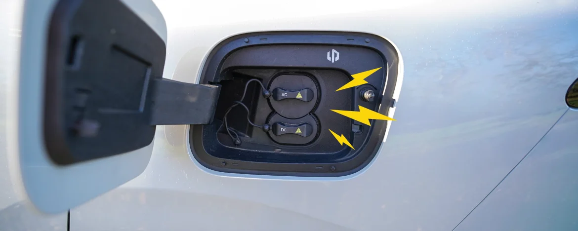 Leapmotor C10 charger