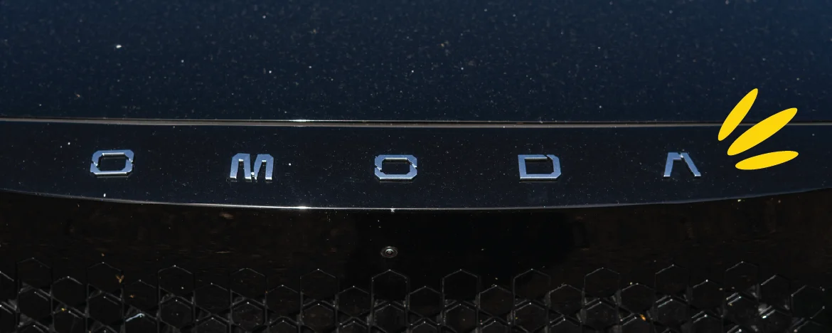 OMODA 7 badge