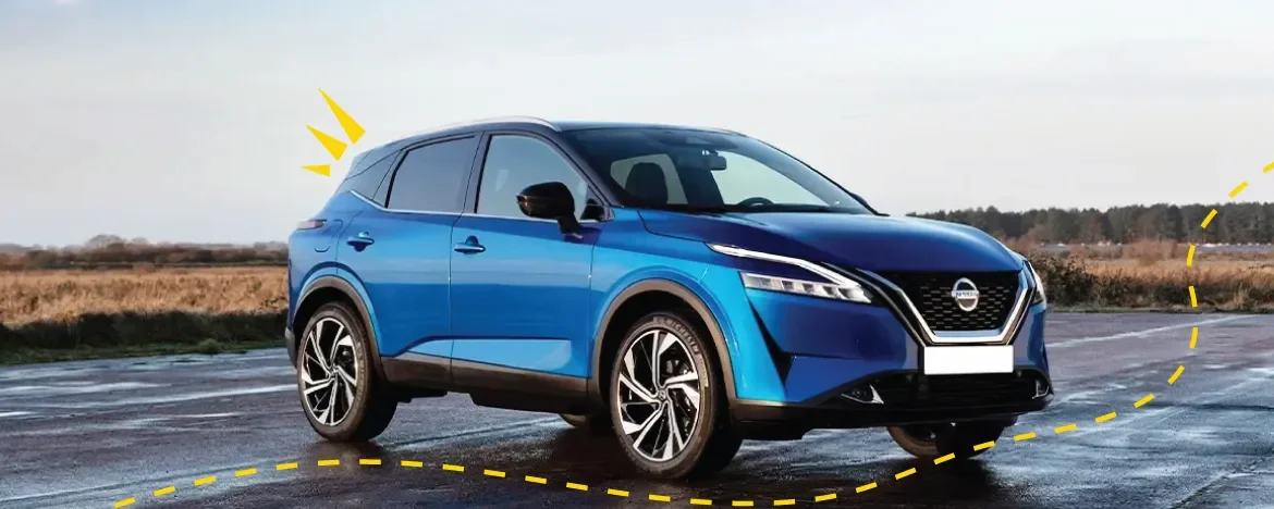The Nissan Qashqai in blue with accents