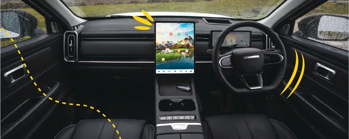 The front seats of the JAECOO 7