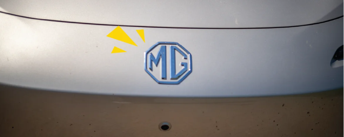 MG S6 badge