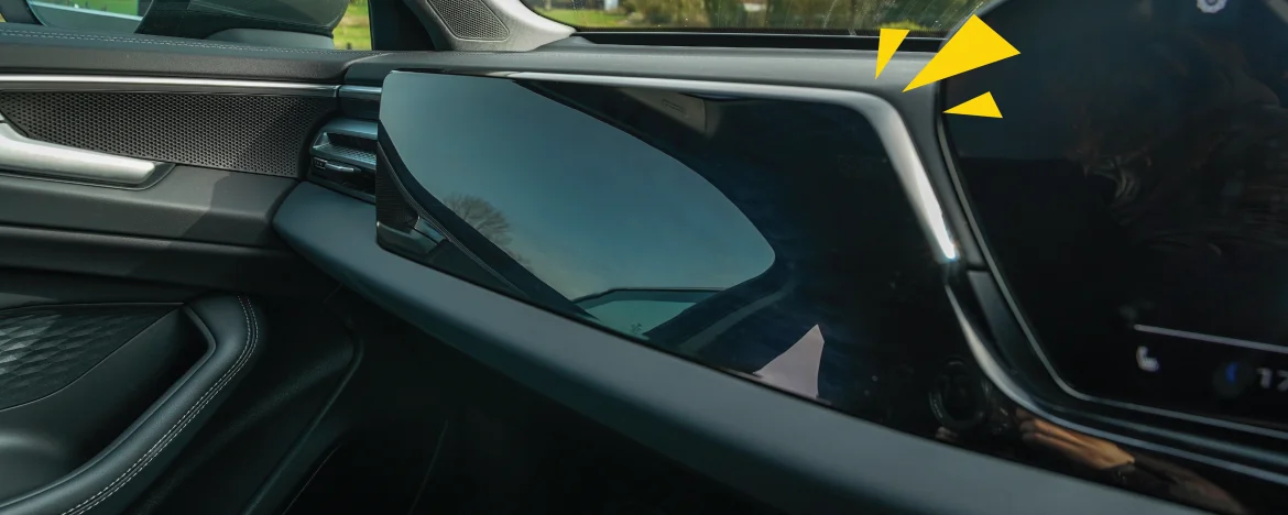 Audi a6 e-hybrid plastic where passenger screen would be