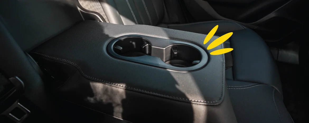 Audi a6 e-hybrid rear cupholders