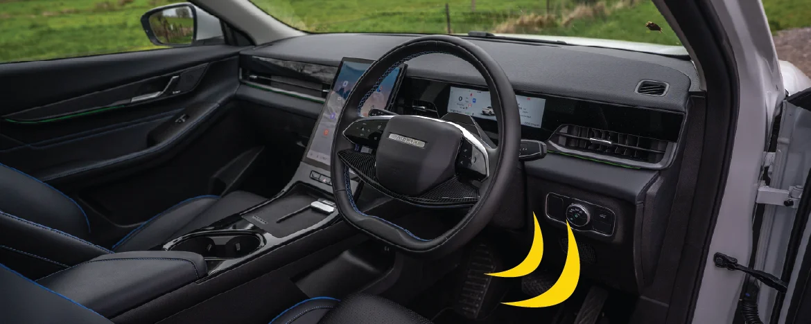 JAECOO E5 front seats