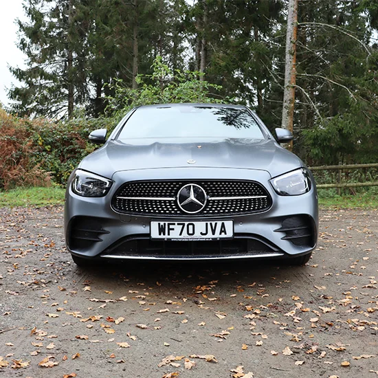 300 de