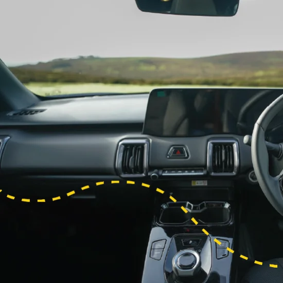 Suzuki e Vitara interior ft glovebox